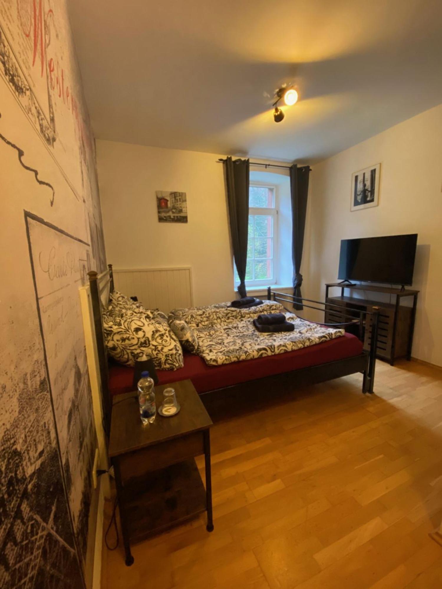 Felsenmuehle Neuleiningen B&B 외부 사진