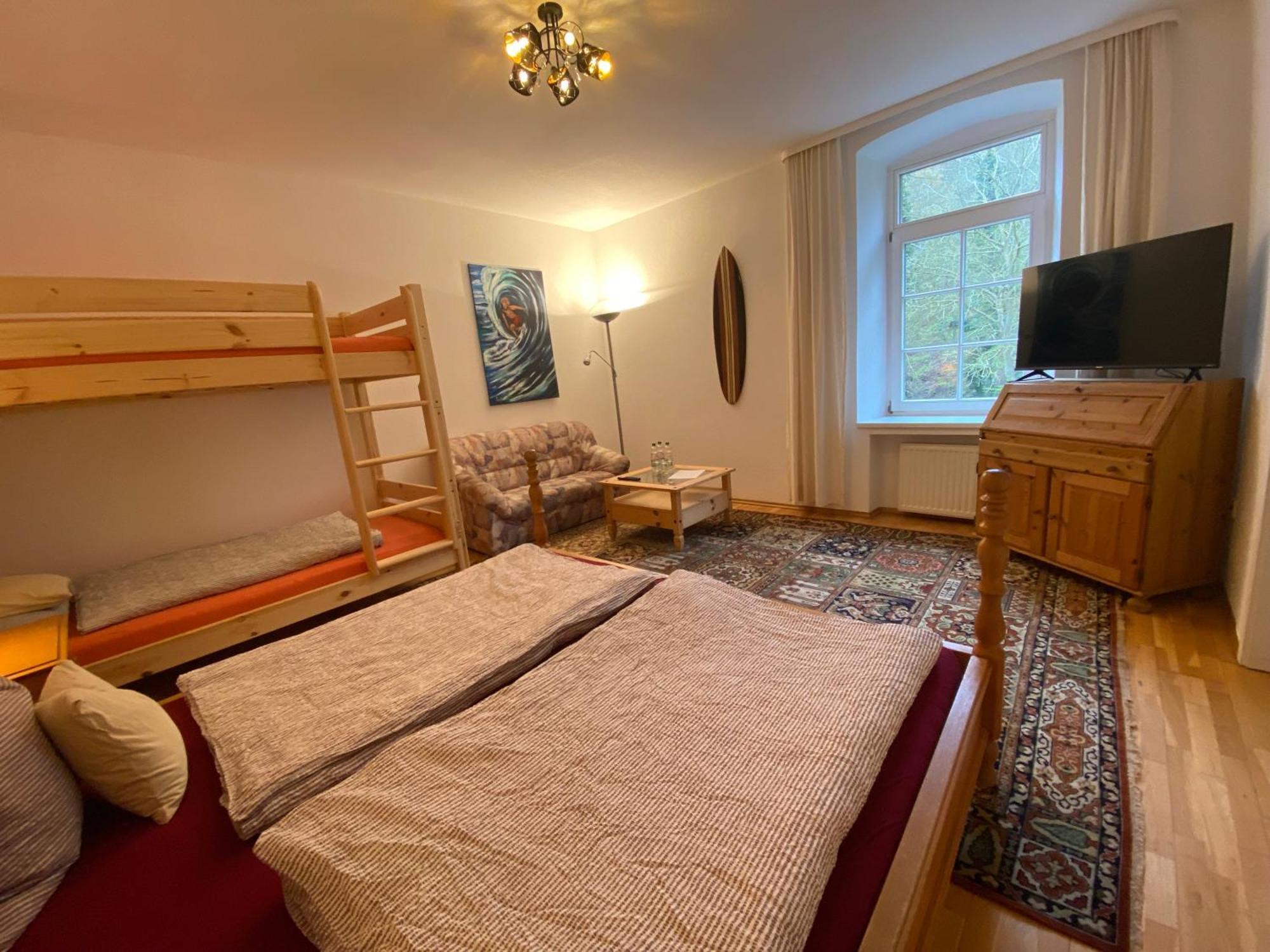 Felsenmuehle Neuleiningen B&B 외부 사진
